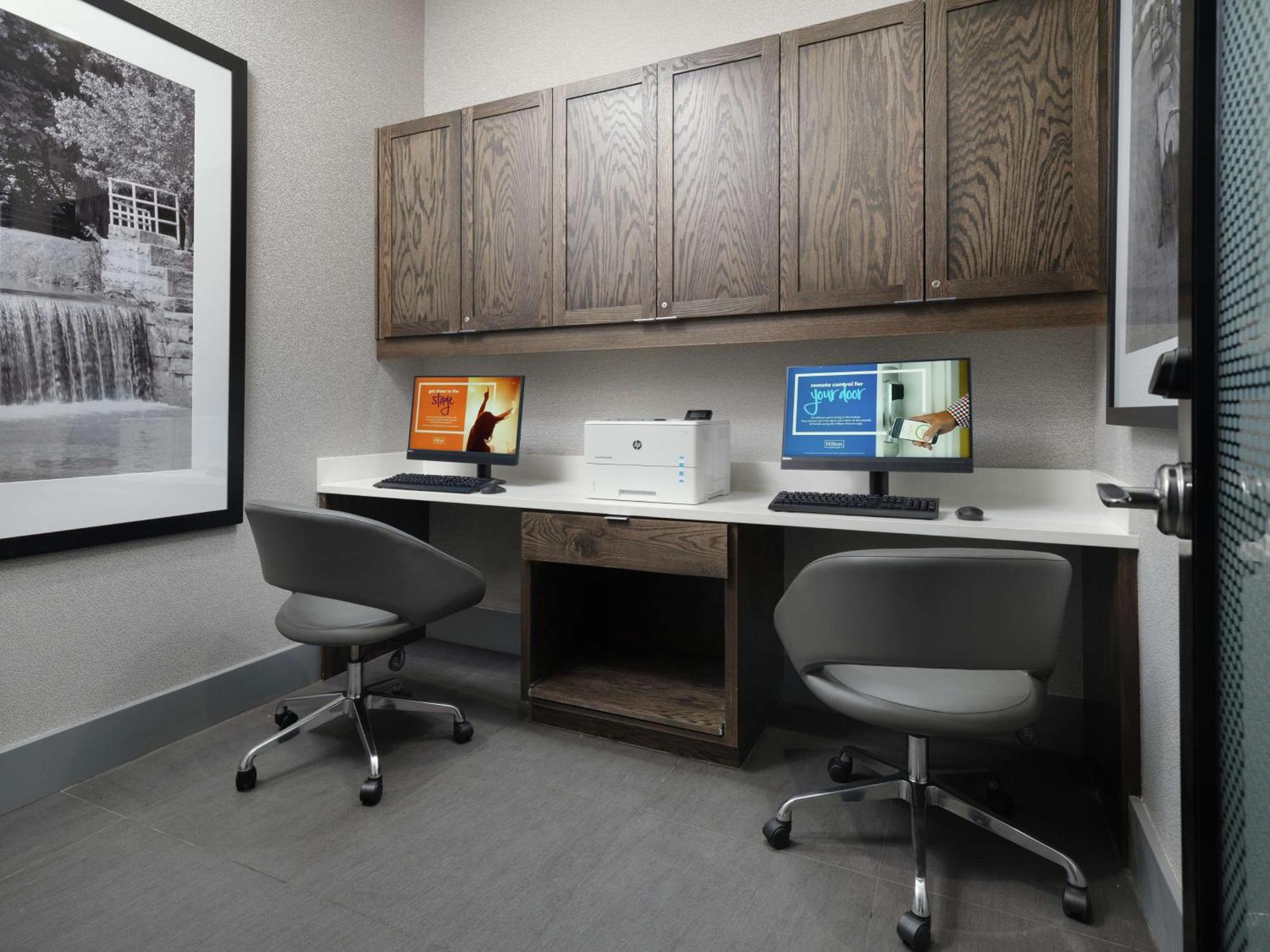 Hampton Inn & Suites Atlanta Decatur/Emory Экстерьер фото