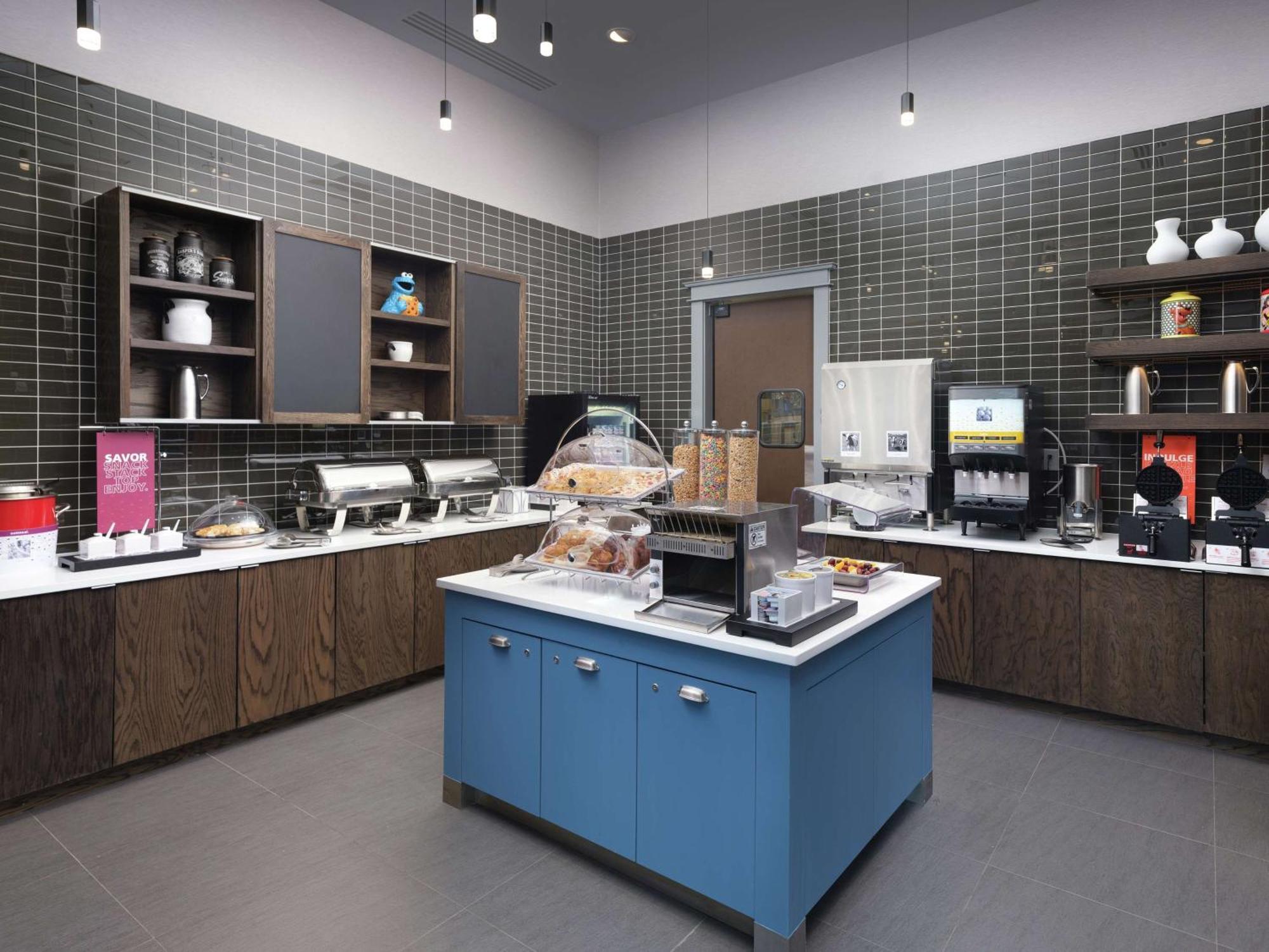 Hampton Inn & Suites Atlanta Decatur/Emory Экстерьер фото